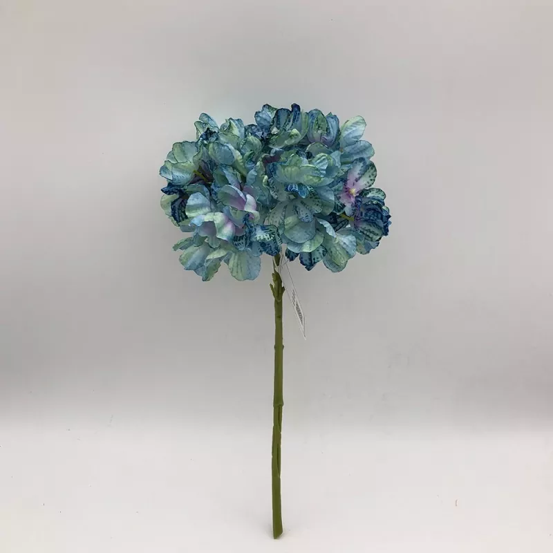 Flores artificiais de hortênsia seco