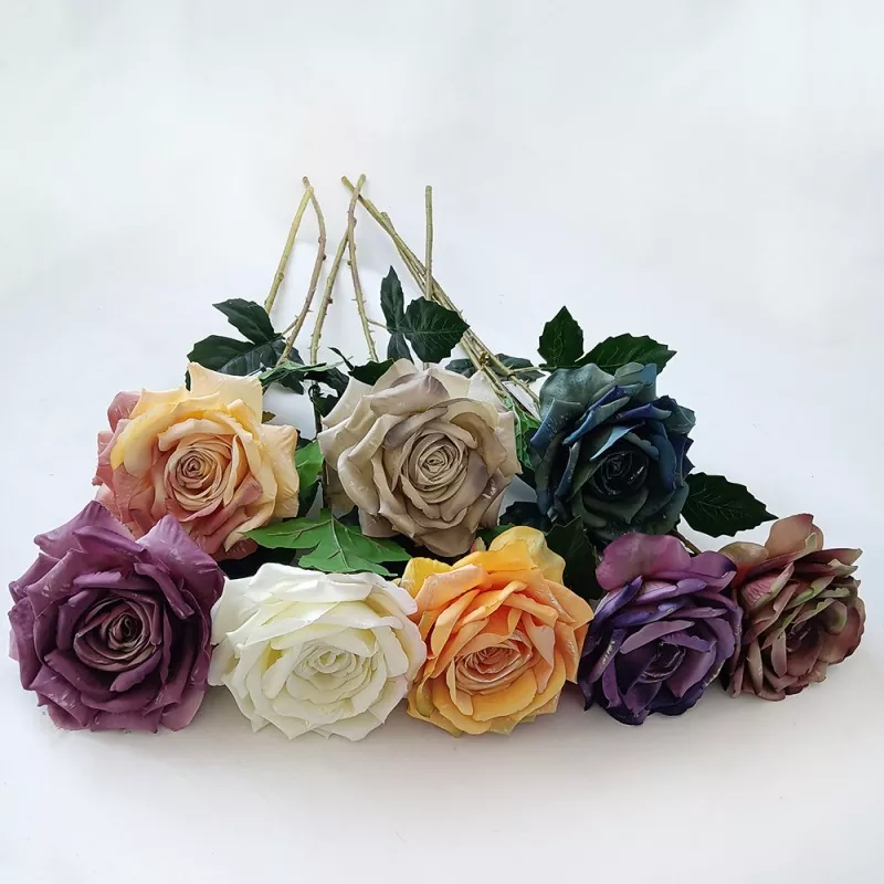 Rose artificial única